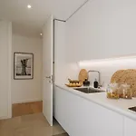 Lejlighed Talamone - 2 Bedrooms And Balcony In Alvalade *