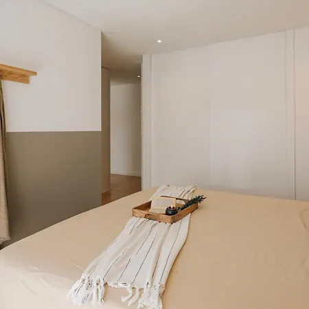 Talamone - 2 Bedrooms And Balcony In Alvalade * Lisbona